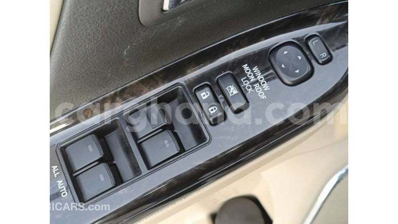 Big with watermark toyota alphard ashanti import dubai 51567