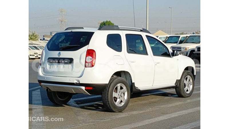 Big with watermark renault duster ashanti import dubai 51568