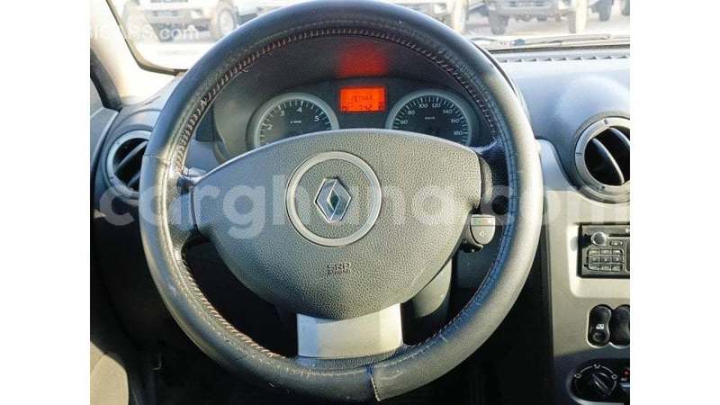 Big with watermark renault duster ashanti import dubai 51568