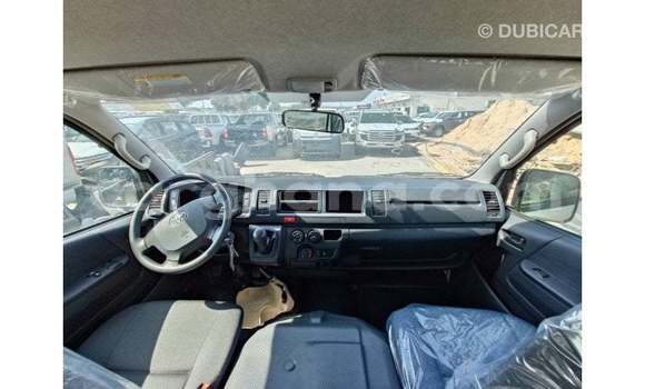 Buy Import Toyota Hiace White Car in Import - Dubai in Ashanti Buy Import Toyota Hiace White Car in Import - Dubai in Ashanti
