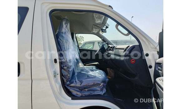 Buy Import Toyota Hiace White Car in Import - Dubai in Ashanti Buy Import Toyota Hiace White Car in Import - Dubai in Ashanti