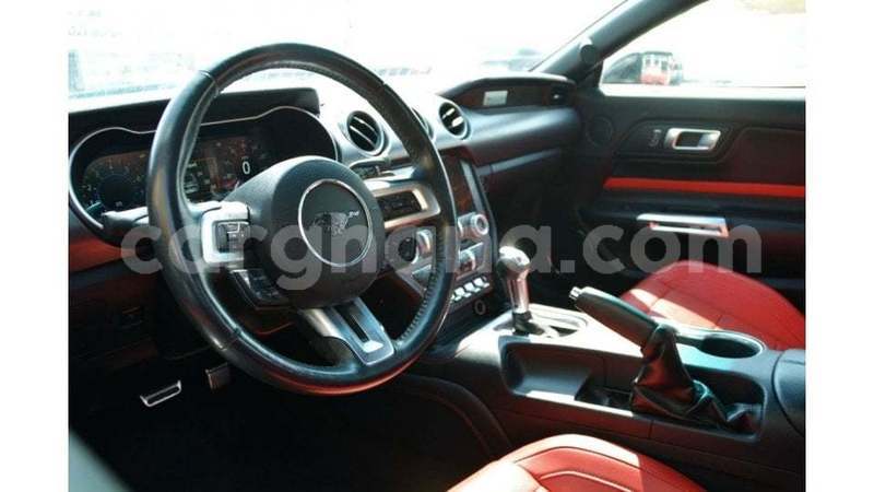 Big with watermark ford mustang ashanti import dubai 51572