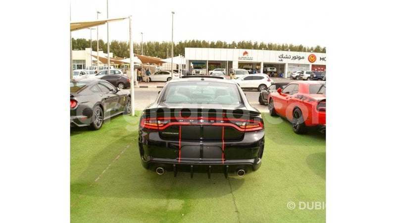 Big with watermark dodge charger ashanti import dubai 51573