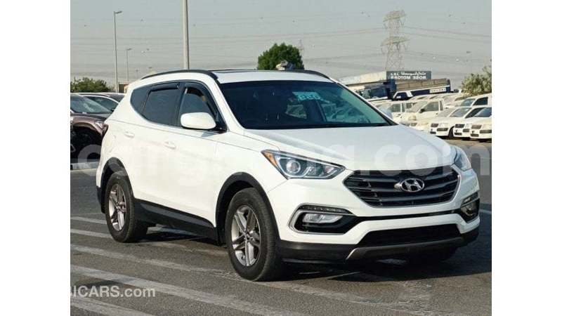 Big with watermark hyundai santa fe ashanti import dubai 51576