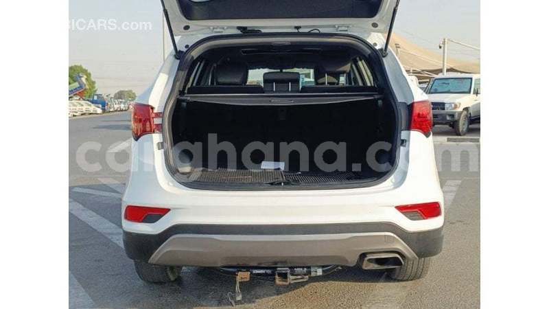 Big with watermark hyundai santa fe ashanti import dubai 51576