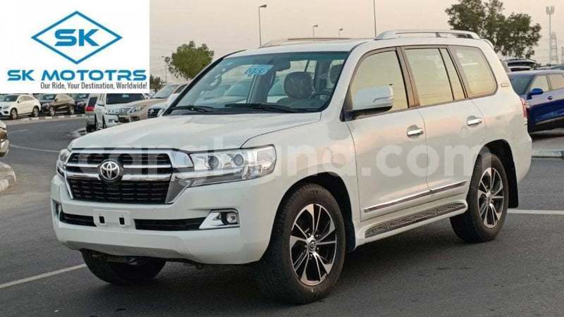 Big with watermark toyota land cruiser ashanti import dubai 51577