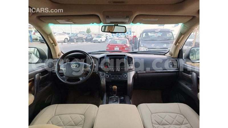 Big with watermark toyota land cruiser ashanti import dubai 51577