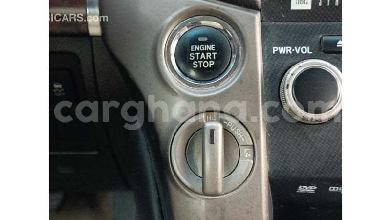 Big with watermark toyota land cruiser ashanti import dubai 51577