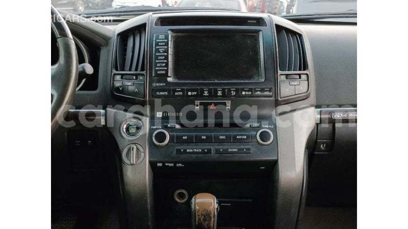 Big with watermark toyota land cruiser ashanti import dubai 51577