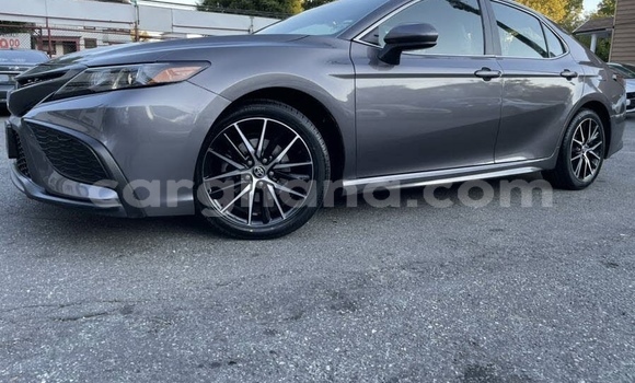 Ra Àlòkù Toyota Camry Black Ọkọ̀ in Accra ni Greater Accra Ra Àlòkù Toyota Camry Black Ọkọ̀ in Accra ni Greater Accra