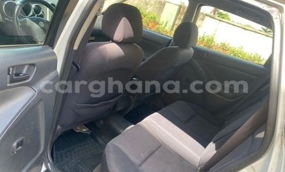 Buy Used Pontiac Vibe White Car in Sekondi–Takoradi Metropolitan in Western Buy Used Pontiac Vibe White Car in Sekondi–Takoradi Metropolitan in Western