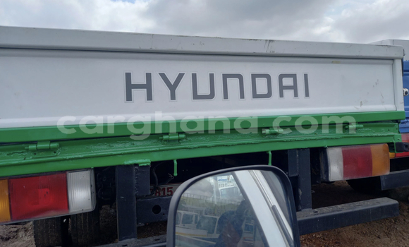 Buy Used Hyundai Matrix White Car in Accra in Greater Accra Buy Used Hyundai Matrix White Car in Accra in Greater Accra
