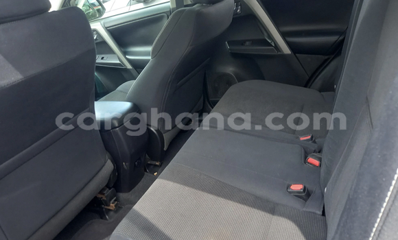 Buy Used Toyota RAV4 Silver Car in Accra in Greater Accra Buy Used Toyota RAV4 Silver Car in Accra in Greater Accra