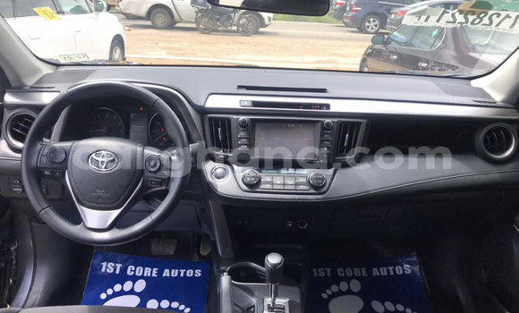 Sayi Na hannu Toyota RAV4 Green Mota in Accra a Greater Accra Sayi Na hannu Toyota RAV4 Green Mota in Accra a Greater Accra