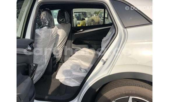 Buy Import Volkswagen Beetle White Car in Import - Dubai in Ashanti Buy Import Volkswagen Beetle White Car in Import - Dubai in Ashanti