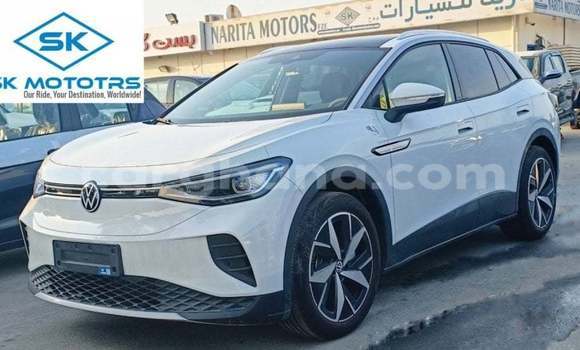 Ra Imported Volkswagen Beetle funfun Ọkọ̀ in Import - Dubai ni Ashanti