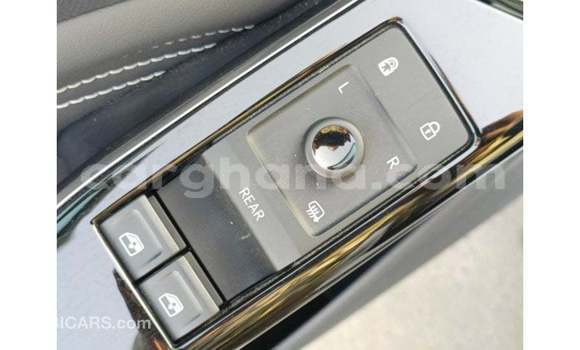 Buy Import Volkswagen Beetle White Car in Import - Dubai in Ashanti Buy Import Volkswagen Beetle White Car in Import - Dubai in Ashanti