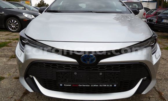 Buy Used Toyota Corolla Silver Car in Accra in Greater Accra