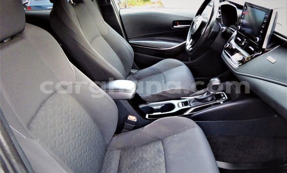 Sayi Na hannu Toyota Corolla Azurfa Mota in Accra a Greater Accra Sayi Na hannu Toyota Corolla Azurfa Mota in Accra a Greater Accra