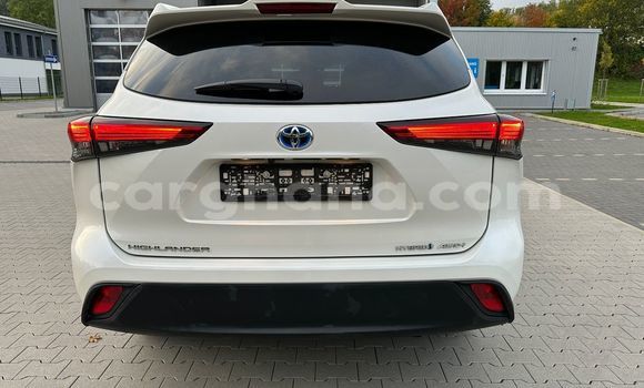 Sayi Na hannu Toyota Highlander White Mota in Accra a Greater Accra Sayi Na hannu Toyota Highlander White Mota in Accra a Greater Accra