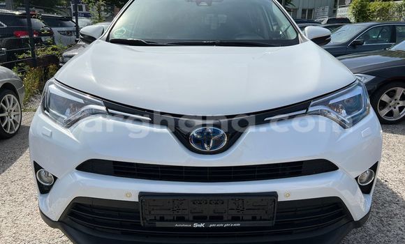 Buy Used Toyota RAV4 White Car in Accra in Greater Accra