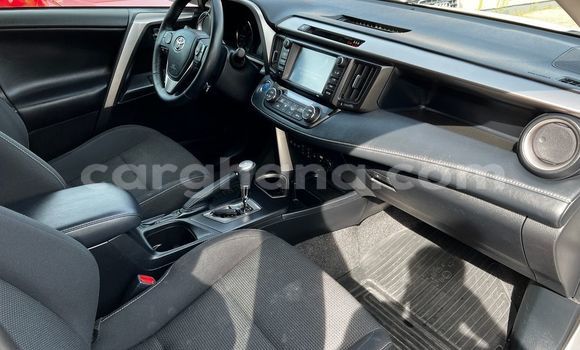 Buy Used Toyota RAV4 White Car in Accra in Greater Accra Buy Used Toyota RAV4 White Car in Accra in Greater Accra