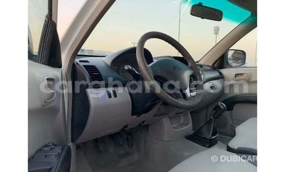 Ra Imported Mitsubishi L200 funfun Ọkọ̀ in Import - Dubai ni Ashanti Ra Imported Mitsubishi L200 funfun Ọkọ̀ in Import - Dubai ni Ashanti