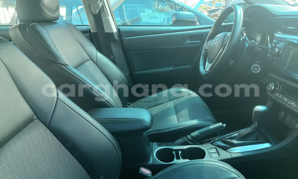 Ra Àlòkù Toyota Corolla Black Ọkọ̀ in Accra ni Greater Accra Ra Àlòkù Toyota Corolla Black Ọkọ̀ in Accra ni Greater Accra