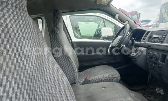 Buy Used Toyota Hiace White Car in Accra in Greater Accra Buy Used Toyota Hiace White Car in Accra in Greater Accra