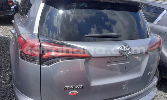 Buy Used Toyota RAV4 Silver Car in Accra in Greater Accra Buy Used Toyota RAV4 Silver Car in Accra in Greater Accra