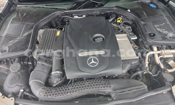 Sayi Na hannu Mercedes‒Benz C-klasse Black Mota in Accra a Greater Accra Sayi Na hannu Mercedes‒Benz C-klasse Black Mota in Accra a Greater Accra