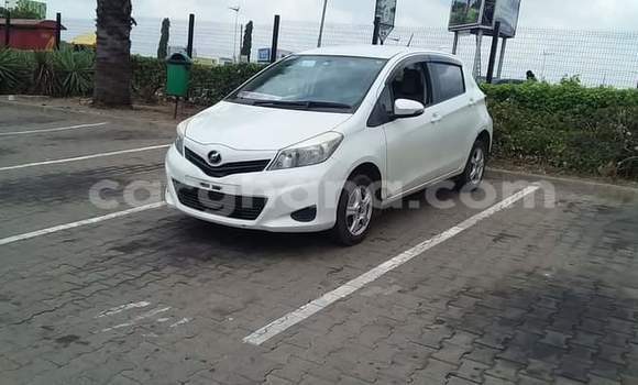 Ra Àlòkù Toyota Vitz funfun Ọkọ̀ in Sekondi–Takoradi Metropolitan ni Oorun Ra Àlòkù Toyota Vitz funfun Ọkọ̀ in Sekondi–Takoradi Metropolitan ni Oorun