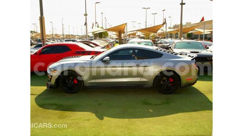 Big with watermark ford mustang ashanti import dubai 51694