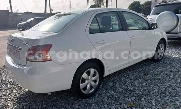Buy Used Toyota Yaris White Car in Sekondi–Takoradi Metropolitan in Western Buy Used Toyota Yaris White Car in Sekondi–Takoradi Metropolitan in Western