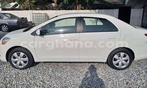 Buy Used Toyota Yaris White Car in Sekondi–Takoradi Metropolitan in Western Buy Used Toyota Yaris White Car in Sekondi–Takoradi Metropolitan in Western