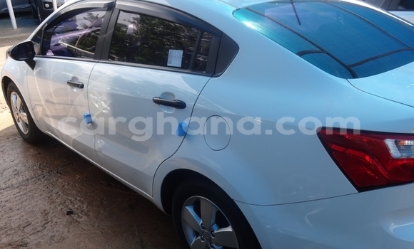 Buy Used Kia Pride White Car in Accra in Greater Accra Buy Used Kia Pride White Car in Accra in Greater Accra