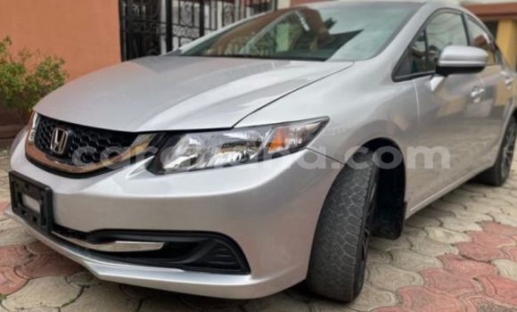 Sayi Na hannu Honda Civic Azurfa Mota in Accra a Greater Accra