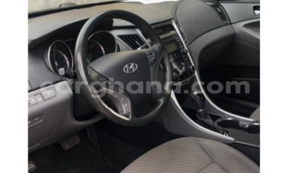 Ra Àlòkù Hyundai Sonata Silver Ọkọ̀ in Accra ni Greater Accra Ra Àlòkù Hyundai Sonata Silver Ọkọ̀ in Accra ni Greater Accra