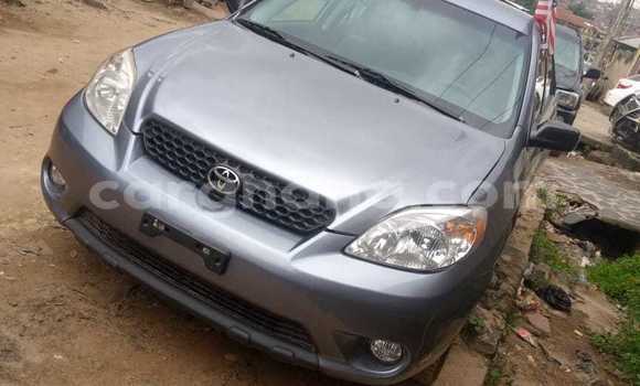 Ra Àlòkù Toyota Matrix Blue Ọkọ̀ in Sekondi–Takoradi Metropolitan ni Oorun