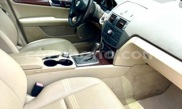 Buy Used Mercedes-Benz C-Classe White Car in Sekondi–Takoradi Metropolitan in Western Buy Used Mercedes-Benz C-Classe White Car in Sekondi–Takoradi Metropolitan in Western