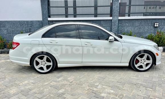 Buy Used Mercedes-Benz C-Classe White Car in Sekondi–Takoradi Metropolitan in Western Buy Used Mercedes-Benz C-Classe White Car in Sekondi–Takoradi Metropolitan in Western