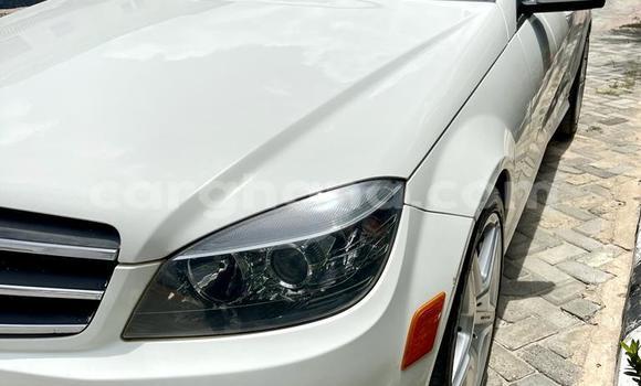 Buy Used Mercedes-Benz C-Classe White Car in Sekondi–Takoradi Metropolitan in Western Buy Used Mercedes-Benz C-Classe White Car in Sekondi–Takoradi Metropolitan in Western