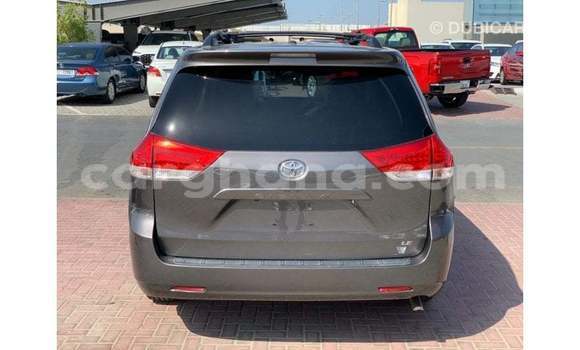 Buy Import Toyota Sienna Brown Car in Import - Dubai in Ashanti Buy Import Toyota Sienna Brown Car in Import - Dubai in Ashanti