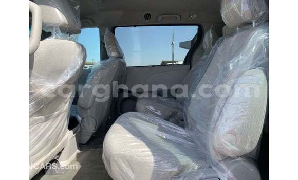 Buy Import Toyota Sienna Brown Car in Import - Dubai in Ashanti Buy Import Toyota Sienna Brown Car in Import - Dubai in Ashanti