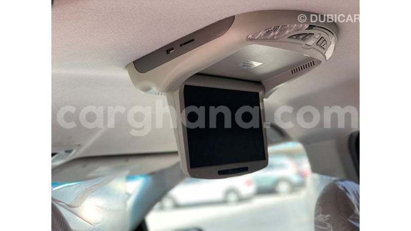 Big with watermark toyota sienna ashanti import dubai 51739