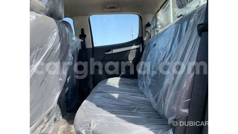 Big with watermark chevrolet colorado ashanti import dubai 51740