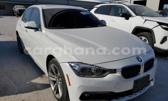 Sayi Na hannu BMW 3–Series White Mota in Accra a Greater Accra