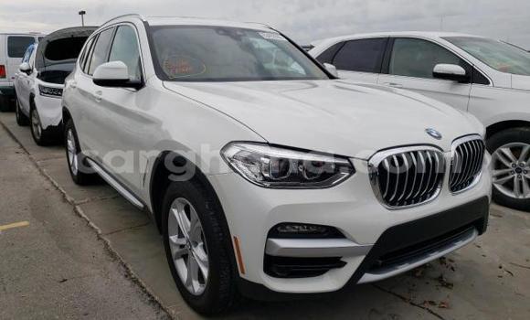 Ra Àlòkù BMW X3 funfun Ọkọ̀ in Accra ni Greater Accra