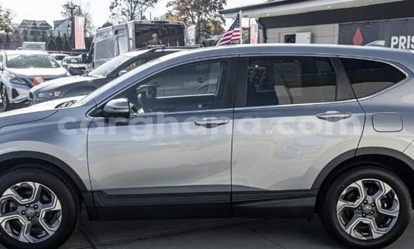 Buy Used Honda CR–V Silver Car in Accra in Greater Accra Buy Used Honda CR–V Silver Car in Accra in Greater Accra