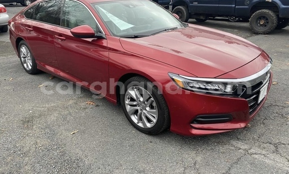 Sayi Na hannu Honda Accord Azurfa Mota in Accra a Greater Accra